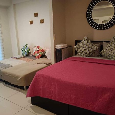 Pico Beach Front Condo Nasugbu Eksteriør billede