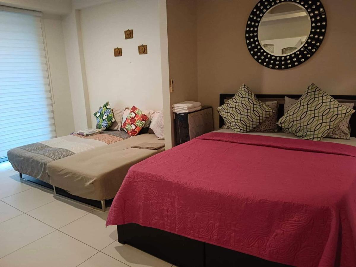 Pico Beach Front Condo Nasugbu Eksteriør billede